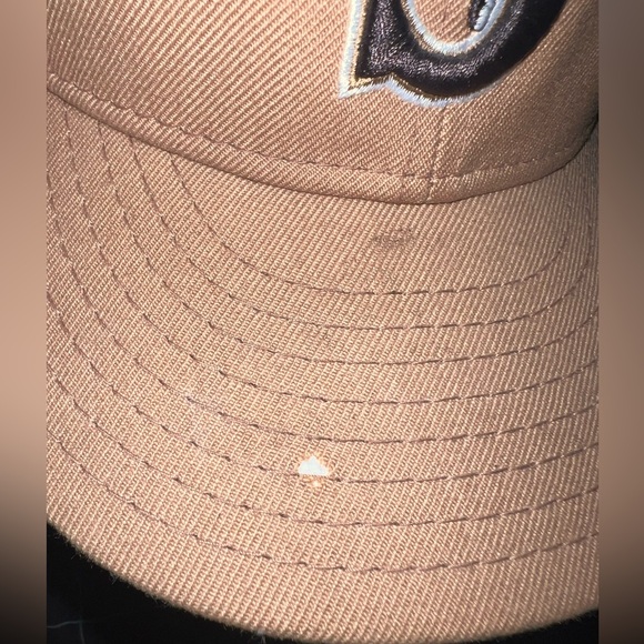 Seattle Mariners Hat - Picture 6 of 9